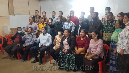 Brigjen TNI Purn. Jusua Ginting dan dr. Sabrina Tarigan Hadiri Ibadah Bulanan Asiosiasi Pendeta Karo