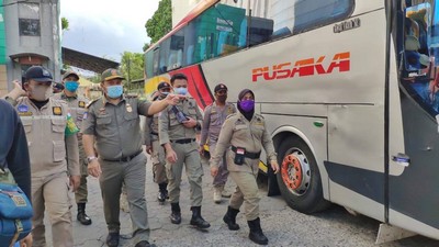 Tegakkan Prokes, Satgas Covid-19 Kota Medan Datangi 4 Terminal Bus