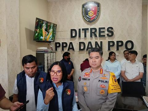 5JT.jpg