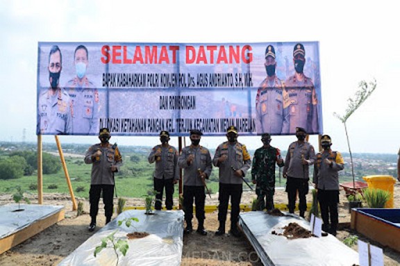 Kabaharkam Polri Apresiasi Pemanfaatan TPA Jadi Lahan Ketahanan Pangan di Medan