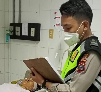 Dua Sepeda Motor Adu Kuat Dijalanan,  1 Orang Luka Parah, Keduanya Diamankan Sat Lantas Deliserdang