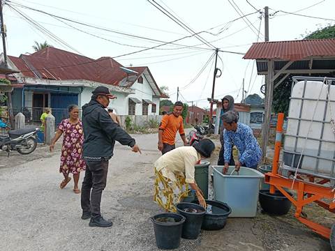 BPBD Toba Respon Cepat Kesulitan Air Bersih Warga Balige