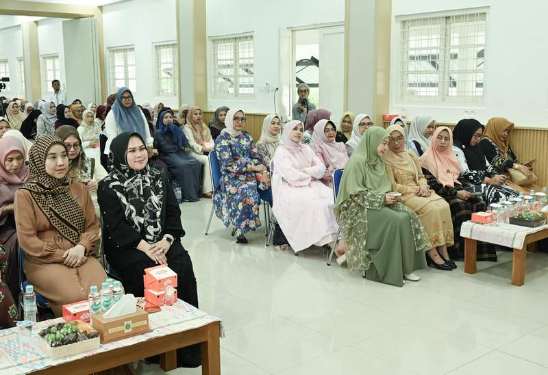 Perkuat Peran Perempuan, Ketua DWP Sumut Ajak Anggota Teladani Akhlak Nabi Muhammad