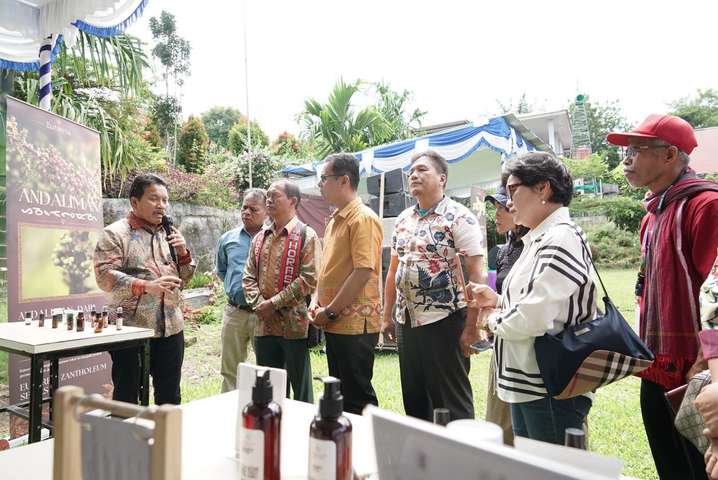Pameran Tanaman Endemik Toba, Andaliman hingga Kemenyan Dibidik Jadi Produk Bernilai Ekonomi
