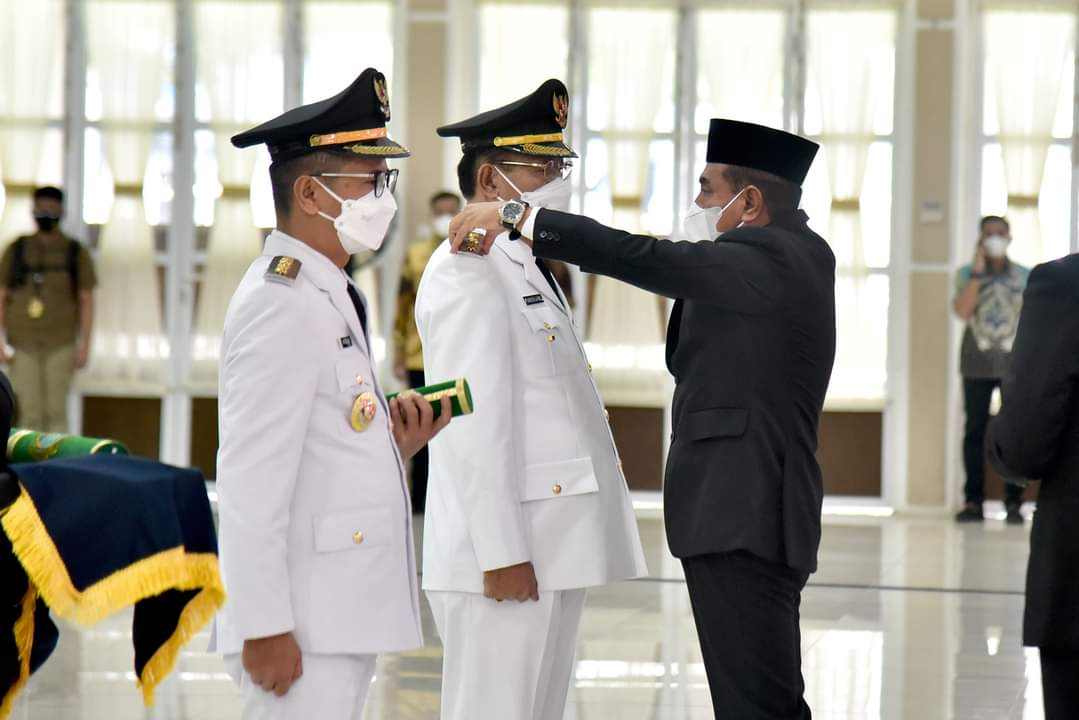 Lantik Bupati dan Wakil Bupati Nias, Gubernur Sumut : Pekerjaan Rumah Anda Besar Sekali 