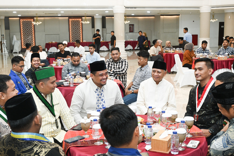 Gubernur_buka_bersama_Cipayung_Plus_-1_(1)_jpg.jpg