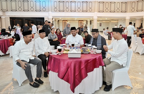 Gubsu_Berbuka_Puasa_Bersama_Wartawan_PemprovSumut_2_jpg.jpg