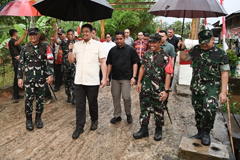 Resmikan Jembatan Bailey di Tapteng, Bobby Nasution Janji Beri Modal Usaha untuk Warga