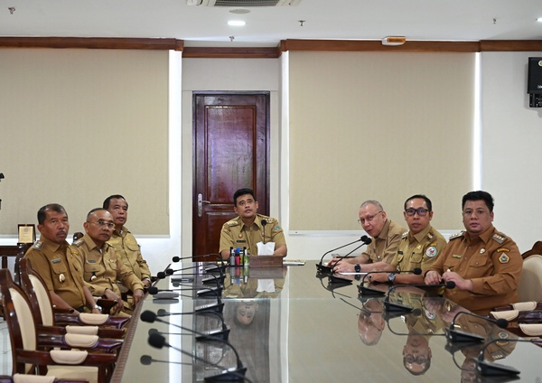 Gubsu_Zoom_meeting_Sosialisasi_KPR_Sejahtera_2.jpg