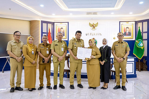 Tiorita Surbakti Terima SK Plt Bupati Langkat,  Gubernur Bobby Nasution: ASN Harus Layani Masyarakat