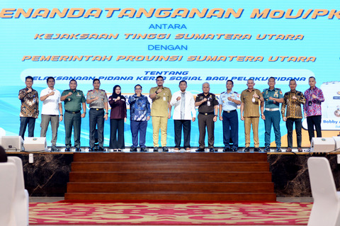Gubsu_tanda_tangan_MoU_dengan_Kejati_Sumut_(7).jpg
