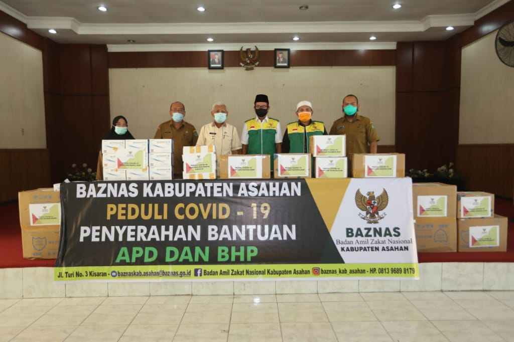 Baznas Asahan Serahkan Bantuan APD Dan BHP Kepada TGT  Covid-19 Kabupaten Asahan