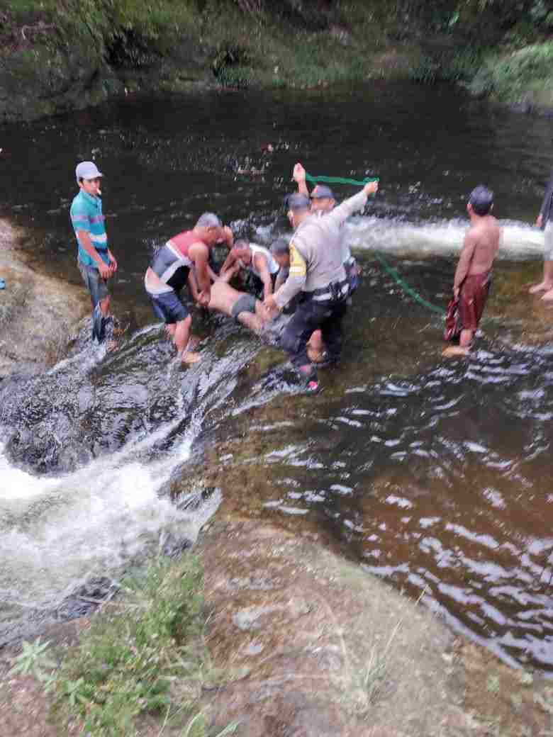 Ayah dan Anak Warga Desa Simartugan Tenggelam di Lae Sumihur