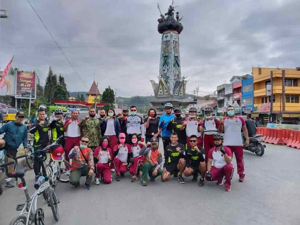 Jaga Sinergitas dan Solidaritas TNI Ã¢â‚¬â€œ Polri Karo Gowes Sepeda Bersama