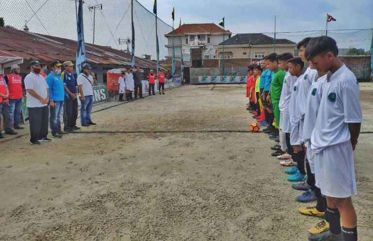 Memperingati HUT RI Ke-75 Walikota Medan dan BNN Provinsi Sumut Membuka Turnamen U-14