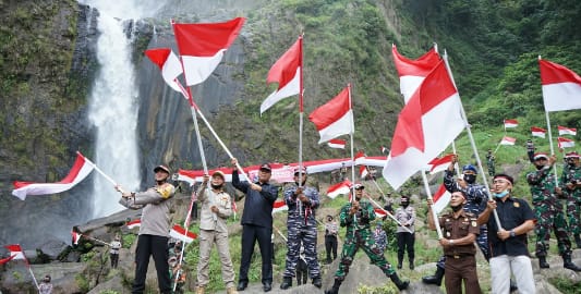 Di Objek Wisata Ponot 75 Bendera Berkibar Sambut HUT Kemerdekaan RI