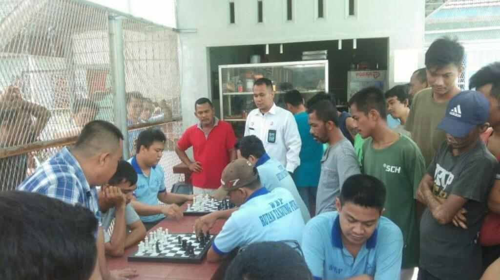 196 Orang Narapidana Rutan Tanjung Pura Mendapat Remisi