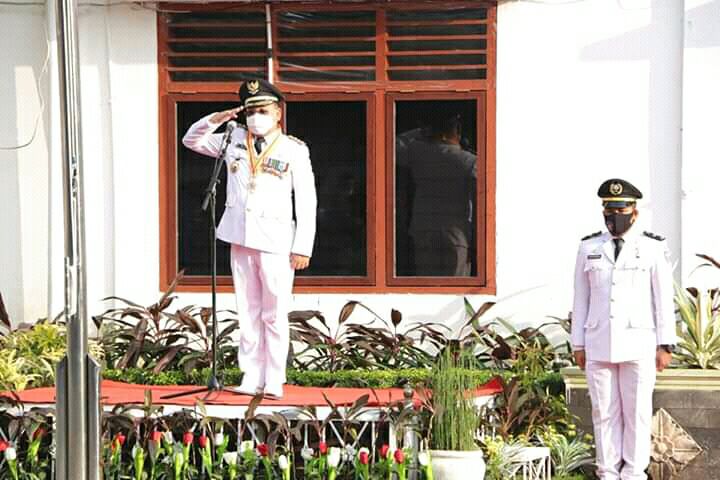 Peringatan Kemerdekaan RI ke 75, M Idham Pimpin Upacara di Halaman Wali Kota Binjai