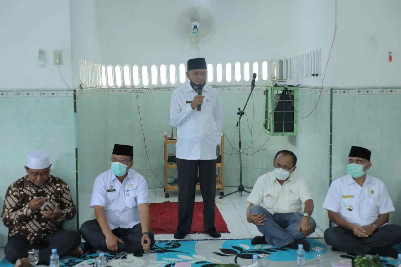 Bupati Asahan Lakukan Peletakan Batu Pertama Pembangunan Masjid Nurul Inayah