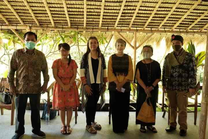 Ketua Dekranasda Dairi Menjadi Pembicara Dalam Forum Bincang dan Laku Hidup Lestari di Bali