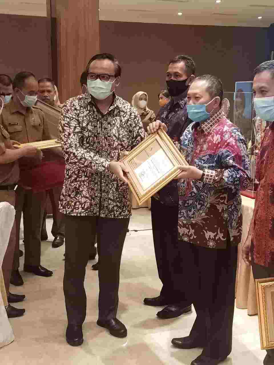 Disdukcapil Asahan Raih Juara II Lomba Registrasi Penduduk Se-Sumut Tahun 2020 