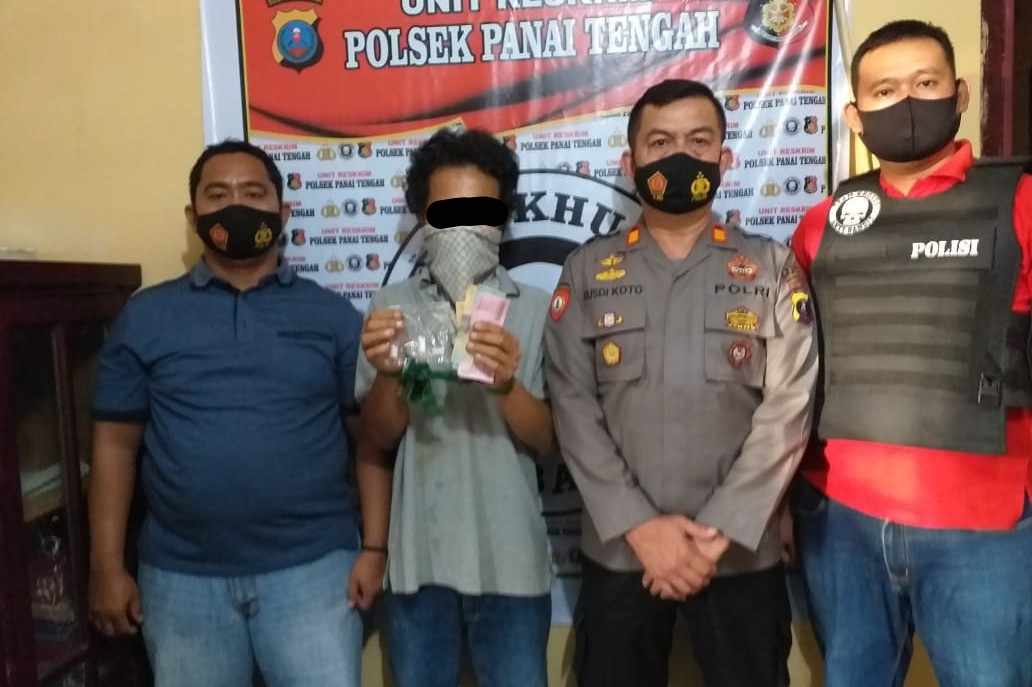 Sehari, Polsek Panai Tengah Ringkus Dua Pemilik Sabu