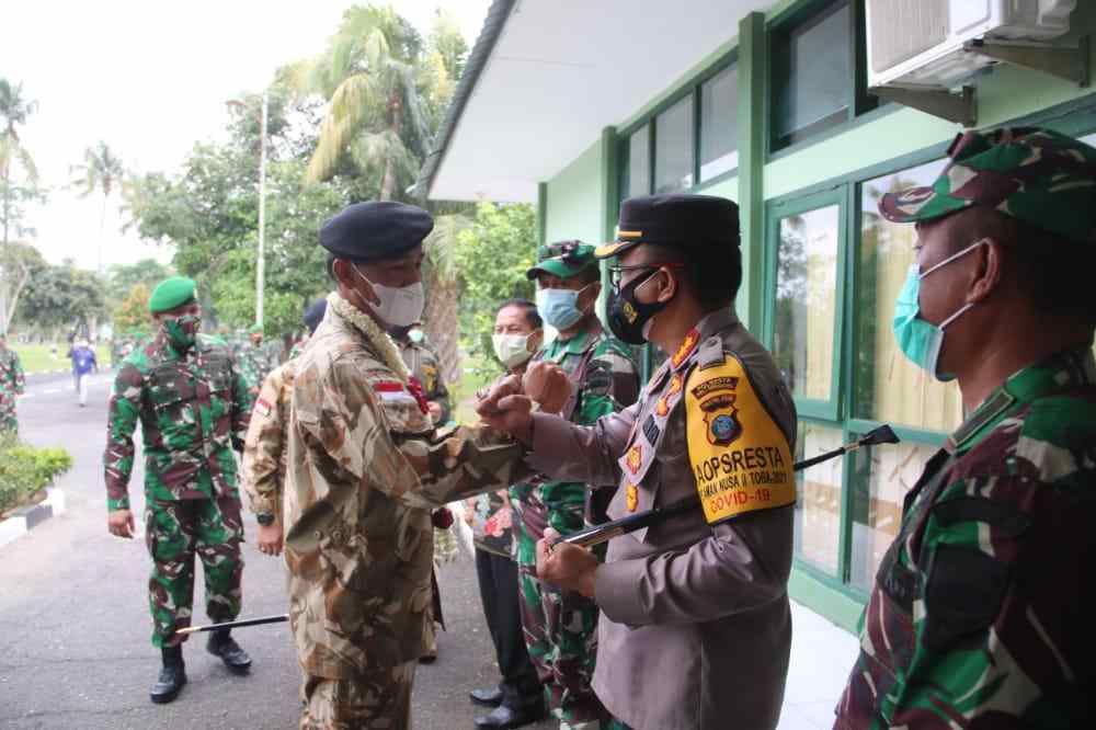 Jalin Sinergitas, Kapolresta Deli Serdang Hadiri Kunjungan Komandan PMPP di Yonif 121 Macan Kumbang