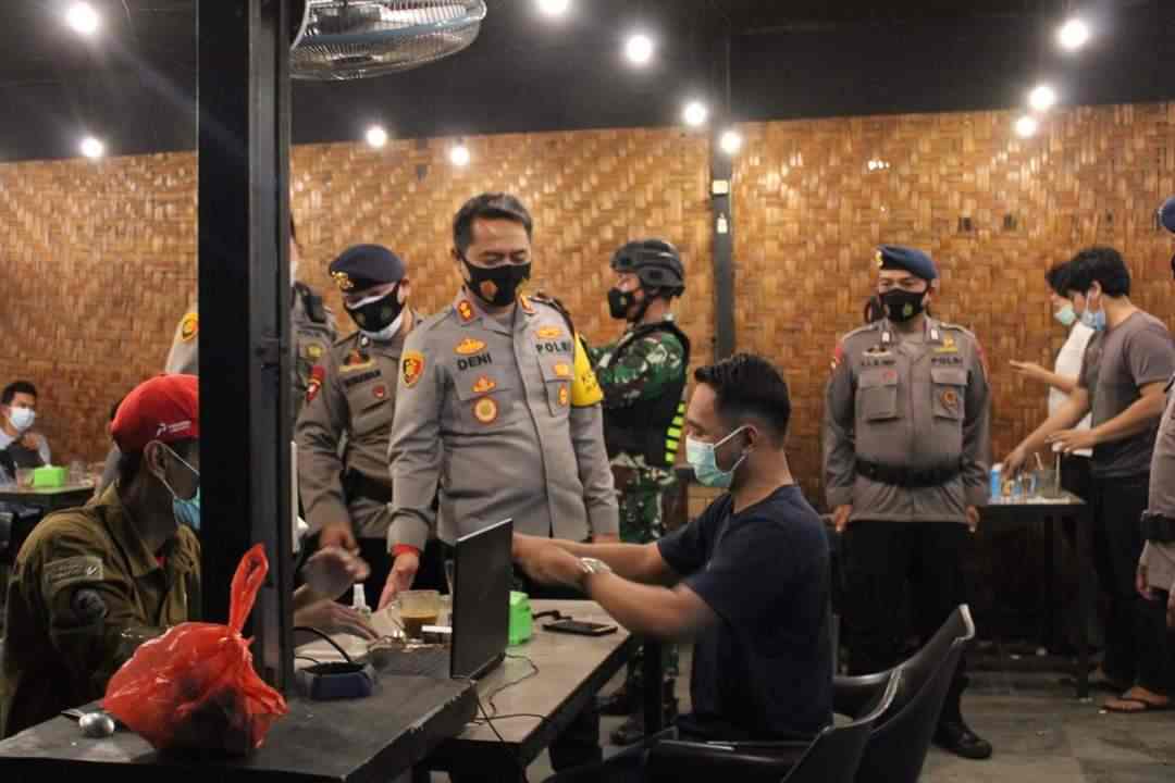 Polisi Gelar Patroli Gabungan PPKM Level 3 di Labuhanbatu