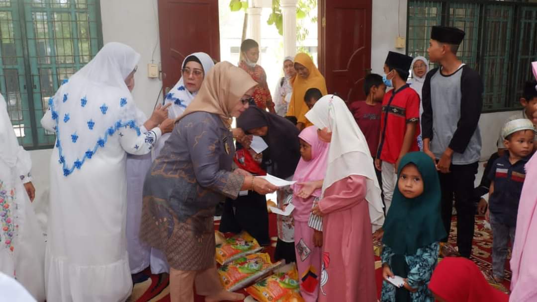 Sambut Ramadhan, BKMT Labuhanbatu Santuni Anak Yatim