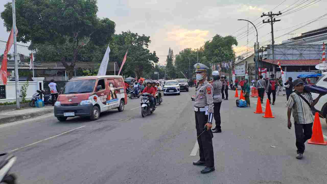 Pendaftaran Paslon Hari Kedua Aman Terkendali dan Arus Lalin Lancar di Medan