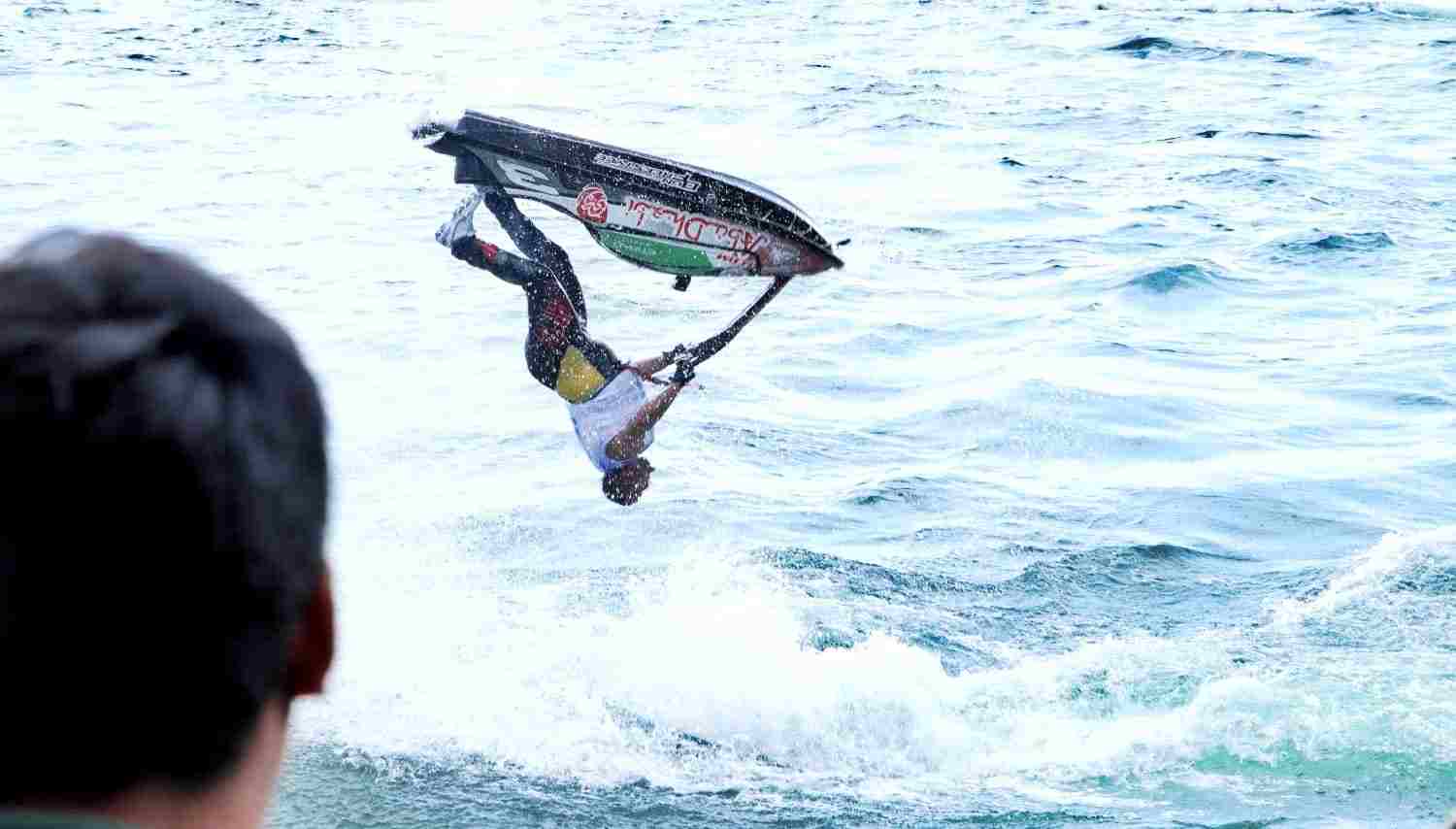 Para Rider Jetski Dari 30 Negara Pukau Pengunjung Danau Toba Di Parapat, Simalungun