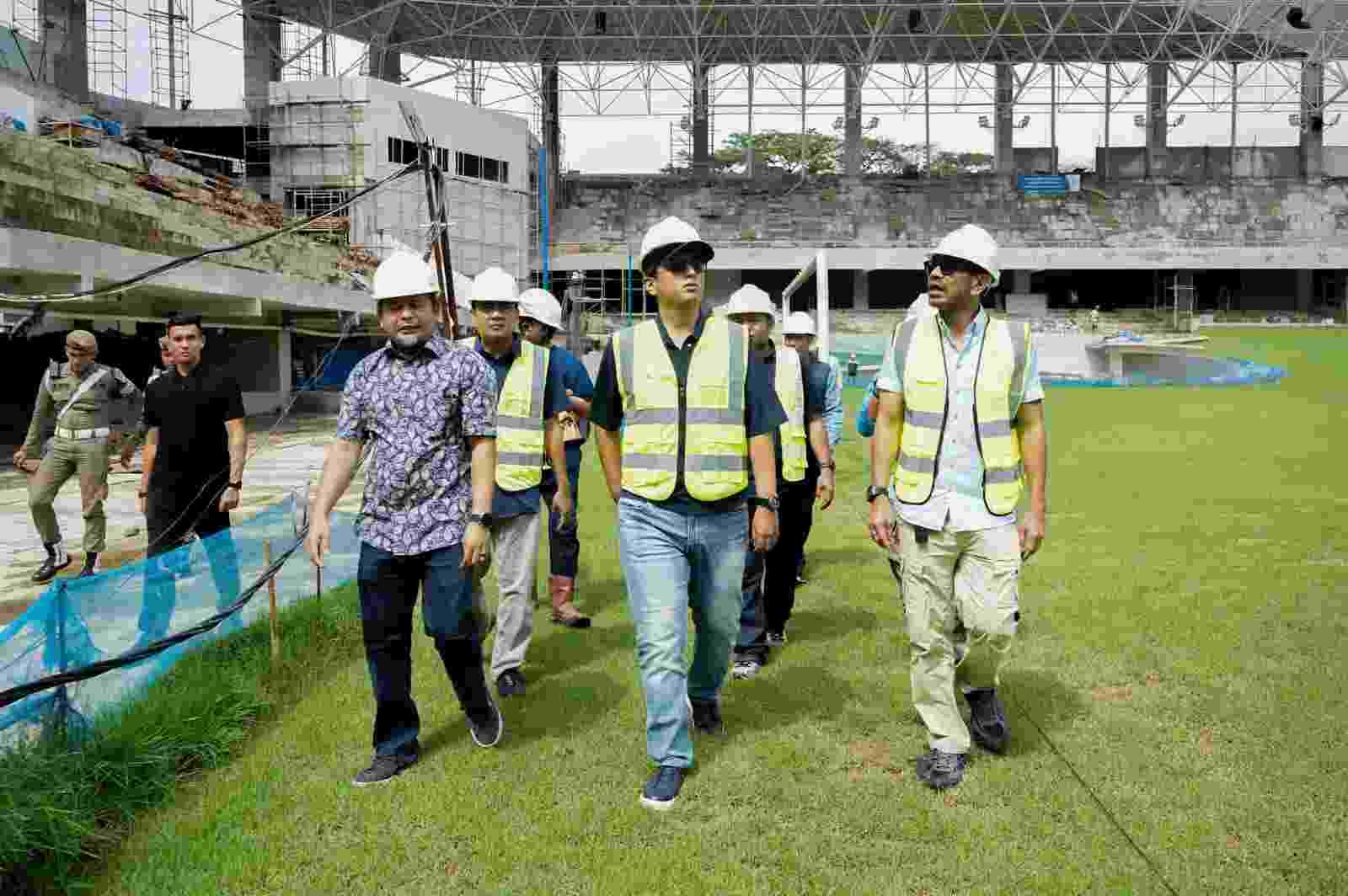 Rico Waas Dorong Percepatan Penyelesaian Revitalisasi Stadion Teladan