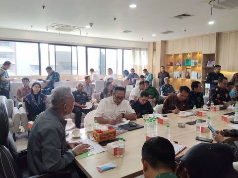 Targetkan Percepatan Sekolah Rakyat, Bupati JTP kunjungi Kemensos