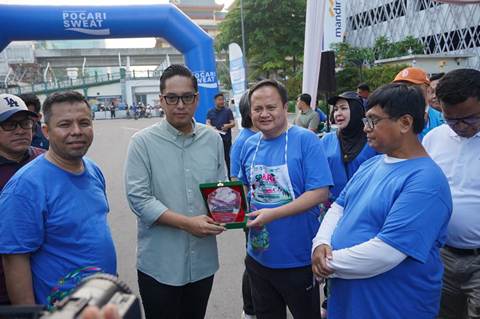 Jalan Sehat Spark Go To Campus, Wali Kota Medan: Pentingnya Edukasi Kesehatan Reproduksi