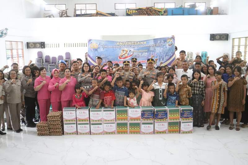 Kapolres Simalungun Gelar Anjangsana ke Anggota Sakit dan Panti Asuhan
