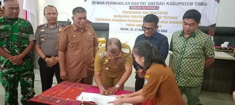 Ketok Palu P-APBD 2026, DPRD dan Pemkab Toba Sepakat Perkuat Arah Pembangunan