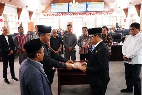 Bupati Tapanuli Utara Hadiri Penandatanganan Nota Kesepakatan Perubahan KUA-PPAS 2026