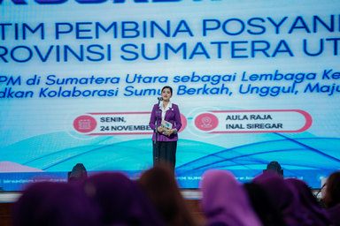 Buka Rakorda Dekranasda se-Sumut, Kahiyang Ayu Ajak Daerah Kembangkan Potensi Kerajinan Lokal