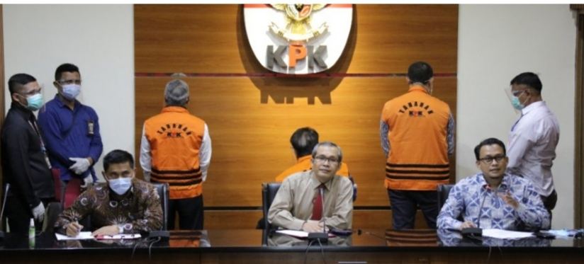 KPK Tahan Tiga Tersangka Kasus Dugaan Korupsi PT Dirgantara Indonesia