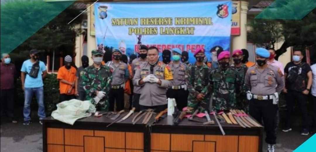 Polres Langkat Amankan 48 Preman Bawa Senjata Tajam 