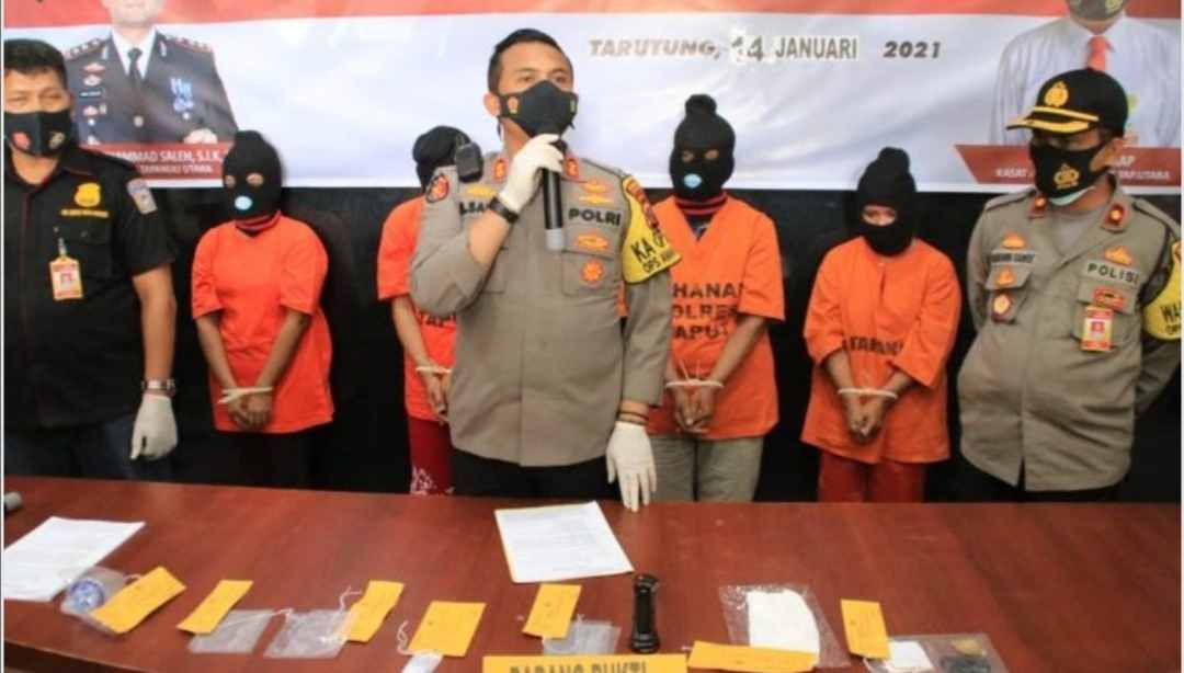 Beraksi Hari Pekan, 4 Wanita Spesialis Copet Asal Medan Diringkus Polres Taput