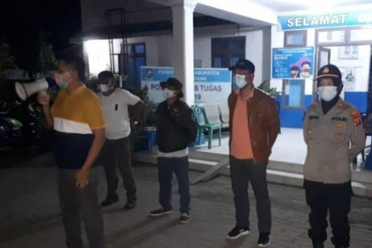 Terapkan Prokes, Polsek Patumbak Tegur Penyelenggara Pesta dan Pengusaha Karoke