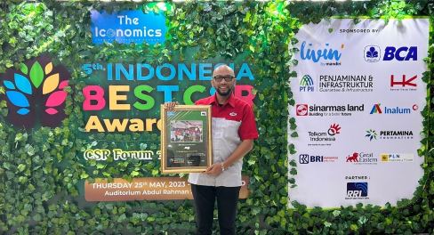 JNE Raih 5Th Indonesia CSR Brand Equity Award 2023 Kategori Courier Service Sector Industry