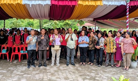 Gelar Reses di Samosir, Viktor Silaen: Jaga Karakter, Jauhi Judol dan Narkoba!