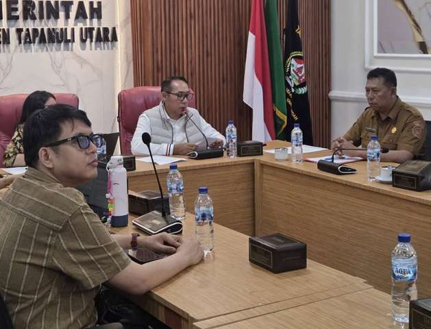 Bupati Taput Terima Tim BPK RI Terkait Pemeriksaan Kinerja Layanan Air Minum
