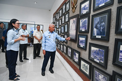 Tinjau Dinas Perpustakaan dan Arsip, Wagub Sumut Surya Minta Tingkatkan Inovasi dan  Literasi
