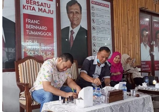 Pemkab Pakpak Bharat Jalin Kerjasama dengan USU Gelar Pelatihan Pembuatan Parfum