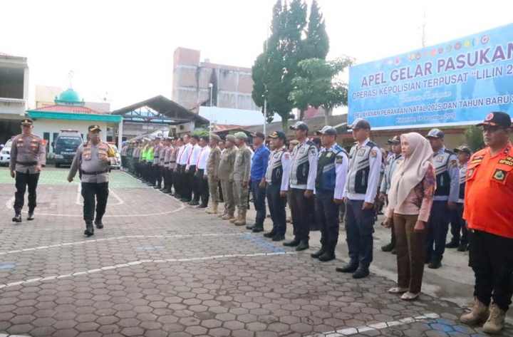Siap Amankan Natal dan Tahun Baru, Kapolres Tanah Karo Pimpin Apel Pasukan