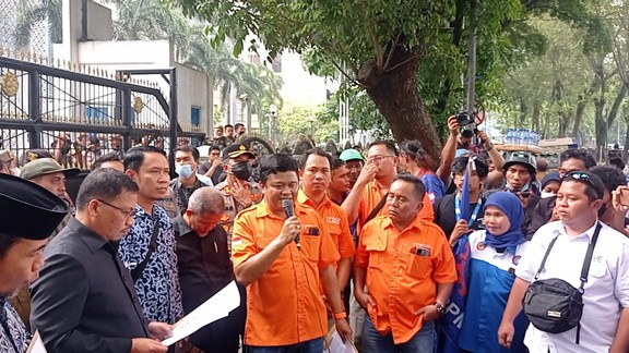 DPRD Sumut Dukung Aksi Buruh, Kirim Surat ke Jokowi Batalkan Kenaikan BBM