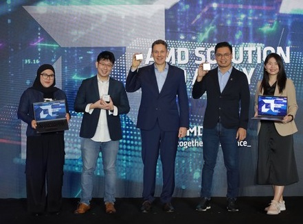 AMD Hadirkan Prosesor Mobile dan CPU Data Center Kelas Dunia